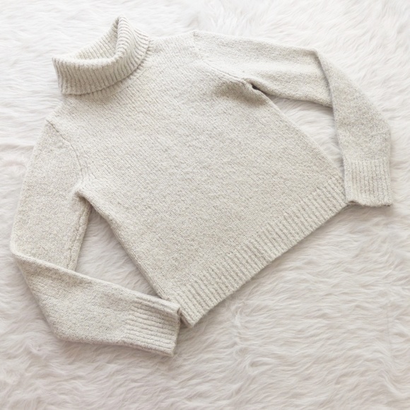 Brandy Melville Sweaters - Brandy Melville Cream Boucle Turtleneck Sweater